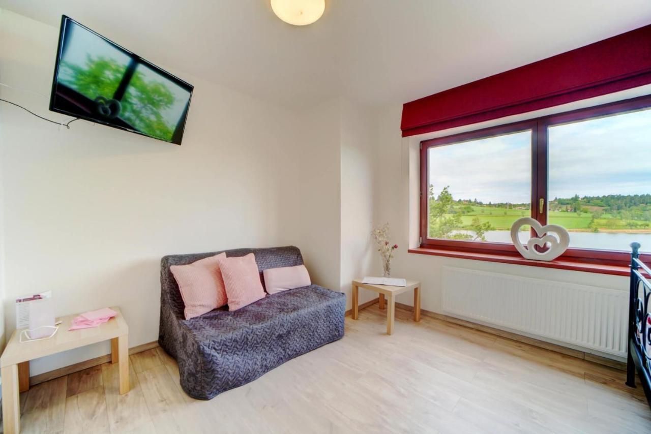 Plumlov Hotel Zlechov מראה חיצוני תמונה