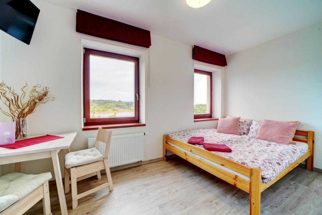 Plumlov Hotel Zlechov מראה חיצוני תמונה