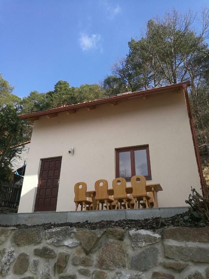 Plumlov Hotel Zlechov מראה חיצוני תמונה